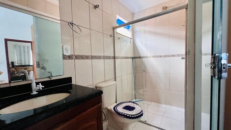 Alto Mundai Amplio apartamento de 3 habitaciones en planta baja.