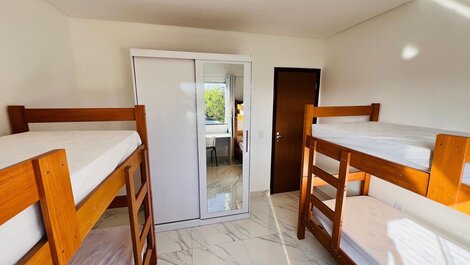 Apartamento 11 con 2/4 barrio residencial cerca de la playa