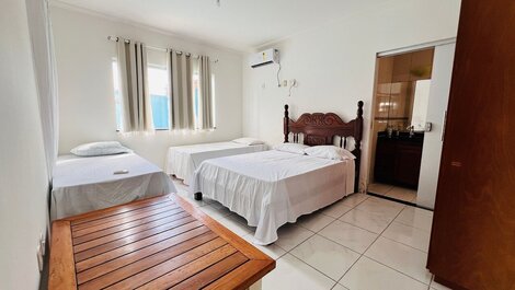 Alto Mundai Amplio apartamento de 3 habitaciones en planta baja.