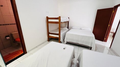 Alto Mundai Amplio apartamento de 3 habitaciones en planta baja.