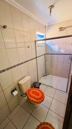 Alto Mundai Amplio apartamento de 3 habitaciones en planta baja.