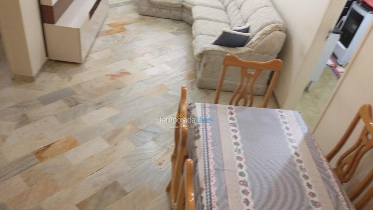 Apartamento para aluguel de temporada em Guarapari (Praia do Morro)