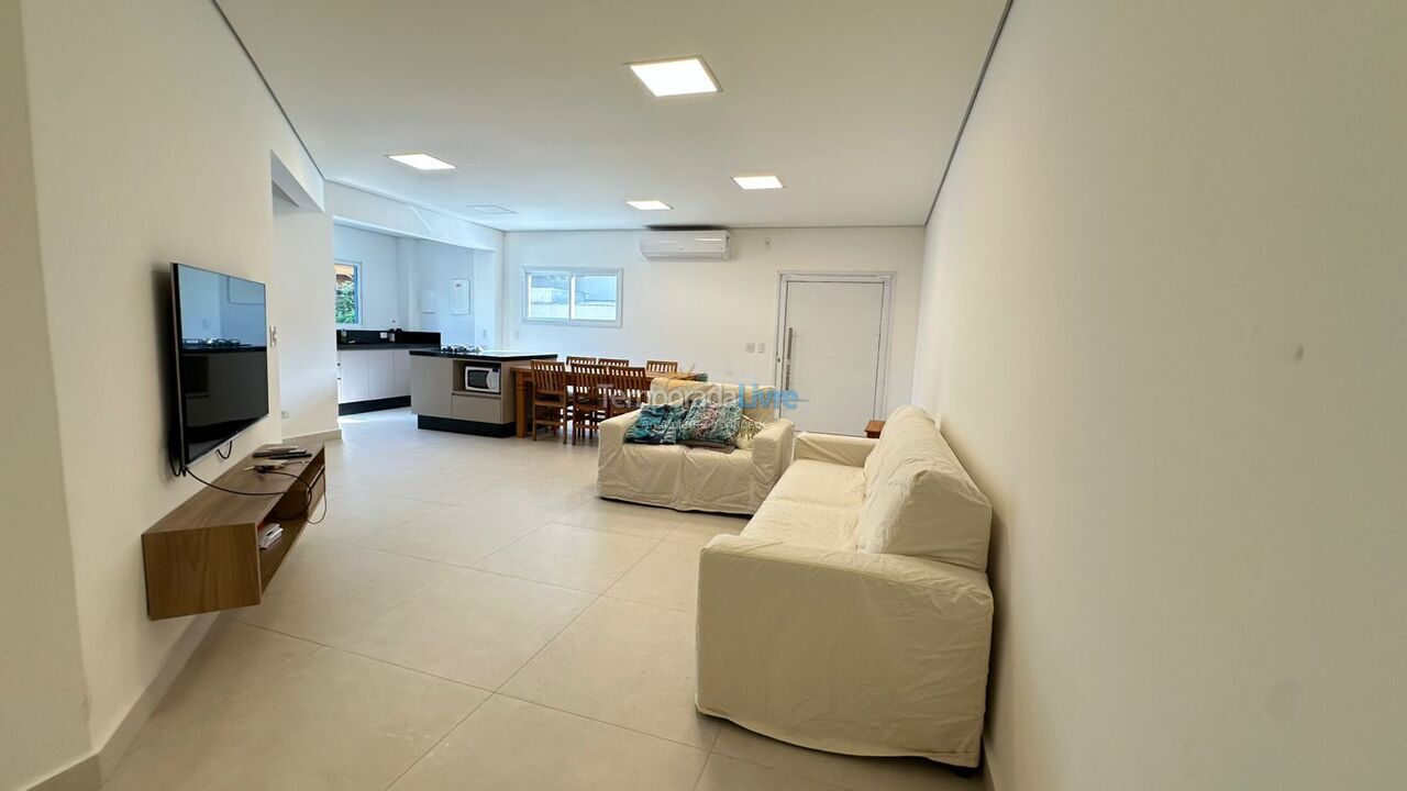House for vacation rental in São Sebastião (Camburi)