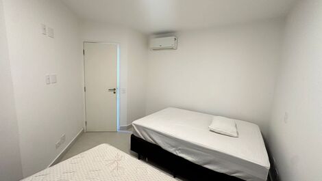 House in a condominium on Camburi beach