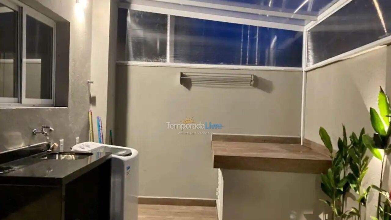 Casa para aluguel de temporada em São Sebastião (Camburi)