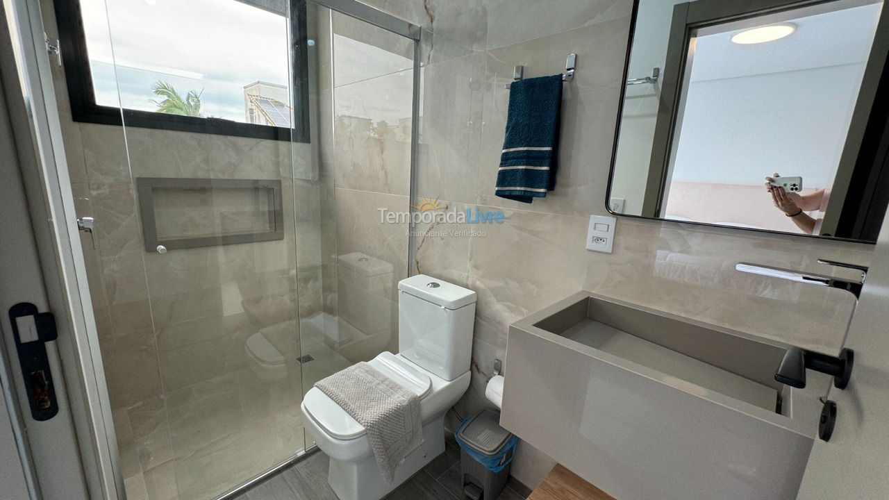Casa para aluguel de temporada em Florianopolis (Jurerê Internacional)