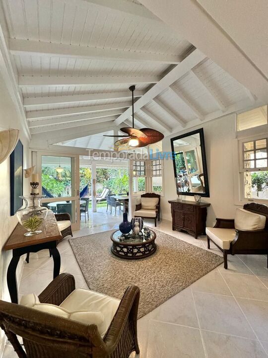 Casa para aluguel de temporada em São Sebastião (Juquehy)