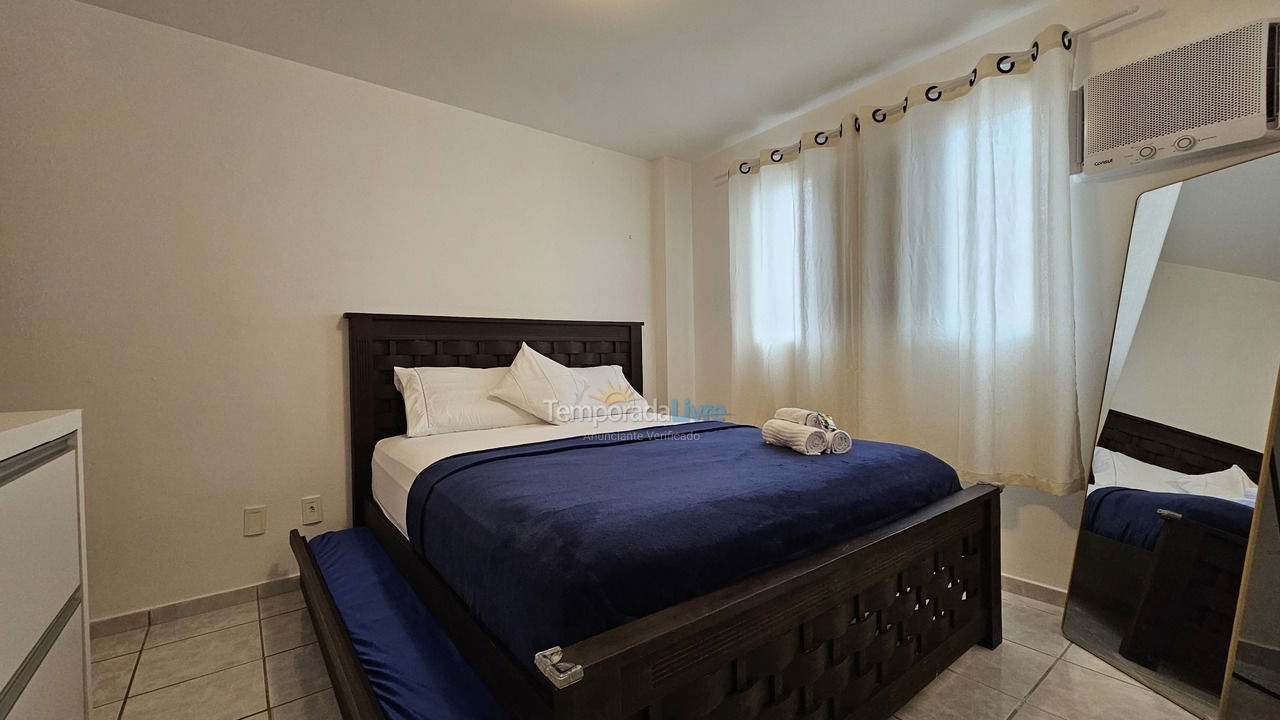 Apartamento para aluguel de temporada em Parnamirim (Praia de Pirangi do Norte)