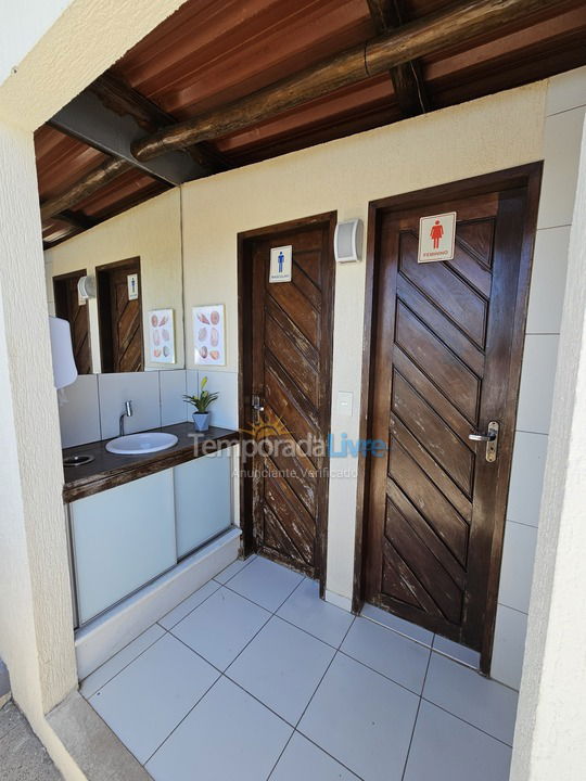 Apartamento para aluguel de temporada em Parnamirim (Praia de Pirangi do Norte)