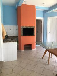 Casa de 4 dormitorios cerca de la playa. (CASA AZUL)