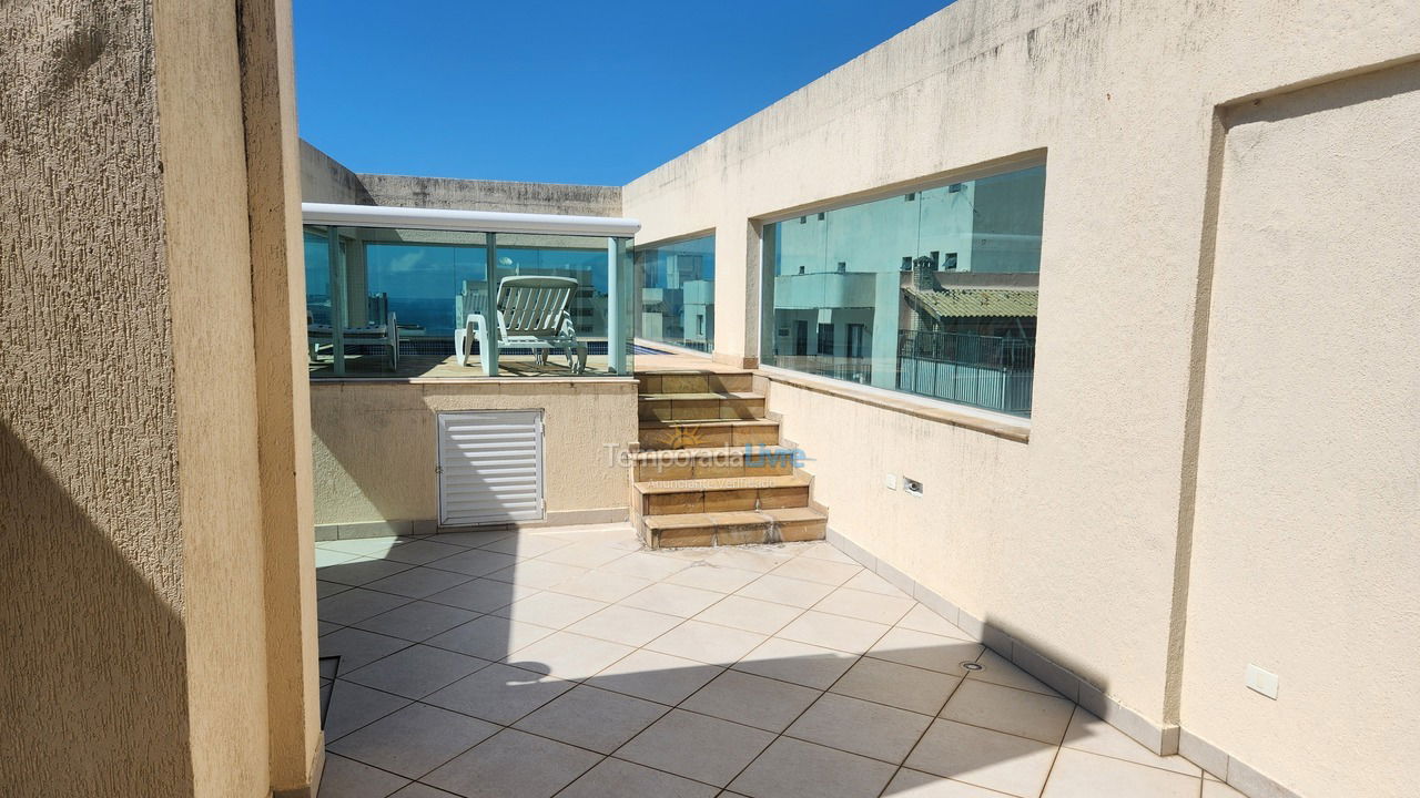 Apartamento para aluguel de temporada em Guarujá (Pitangueiras)
