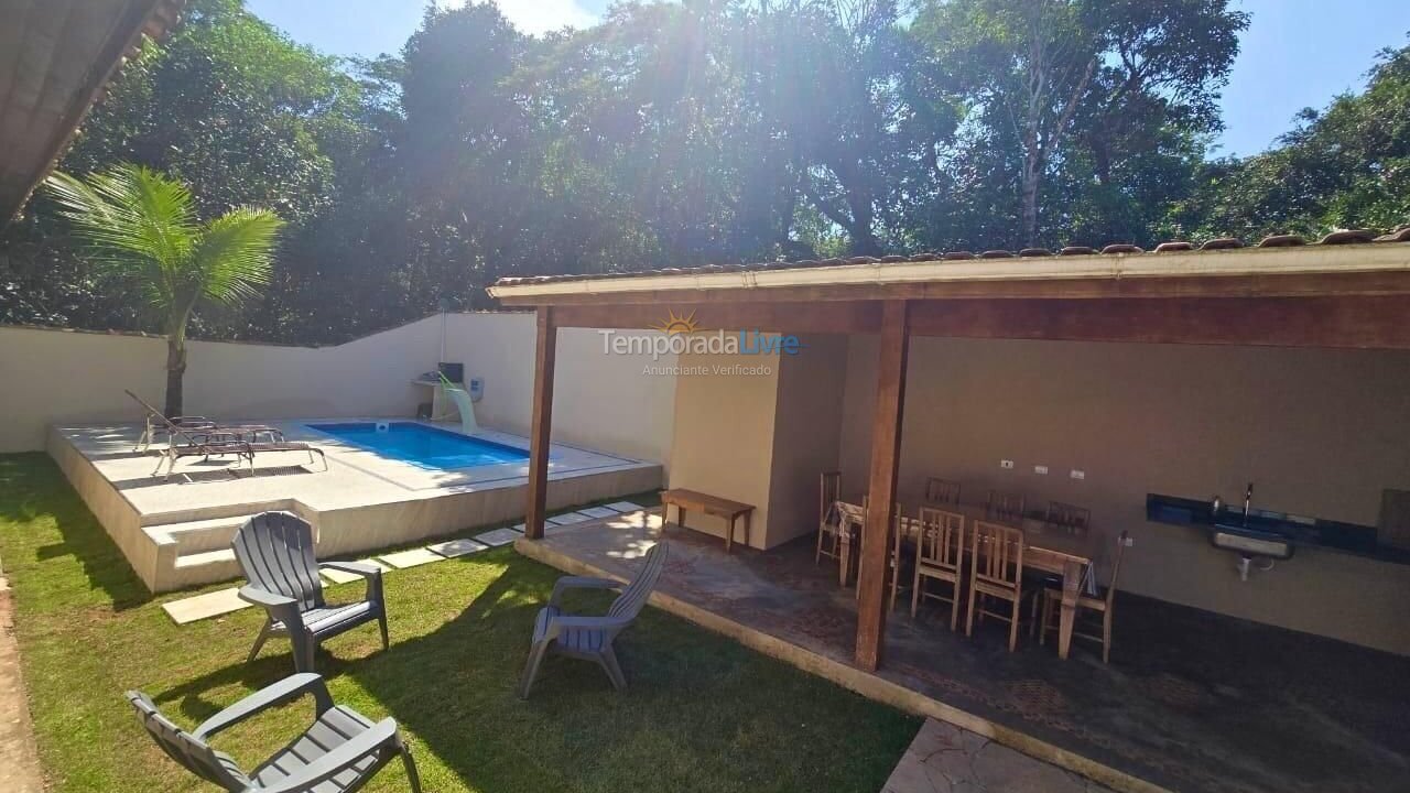 Casa para alquiler de vacaciones em São Sebastião (Praia da Boracéia)