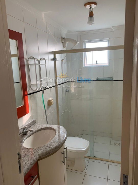 Apartamento para aluguel de temporada em Itapema (Meia Praia)