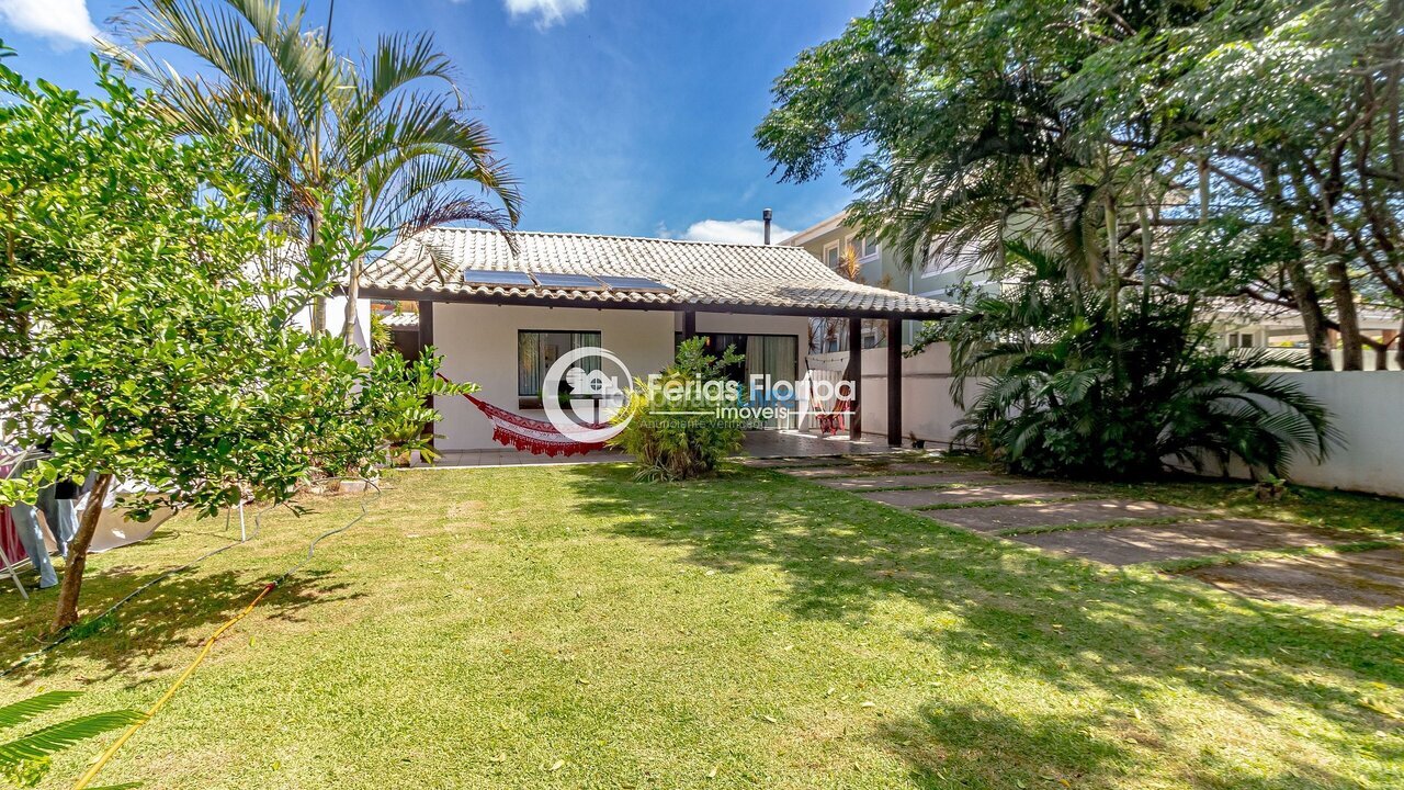 House for vacation rental in Florianópolis (Praia dos Açores)