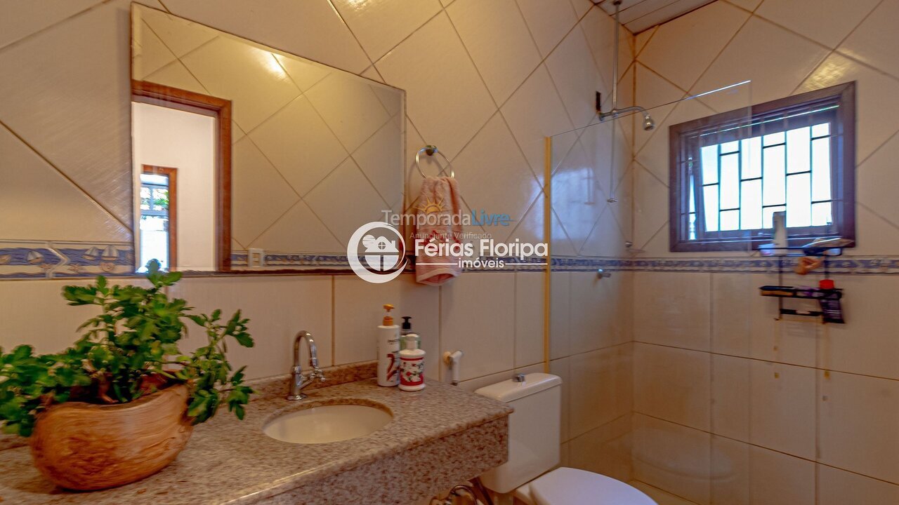 House for vacation rental in Florianópolis (Praia dos Açores)