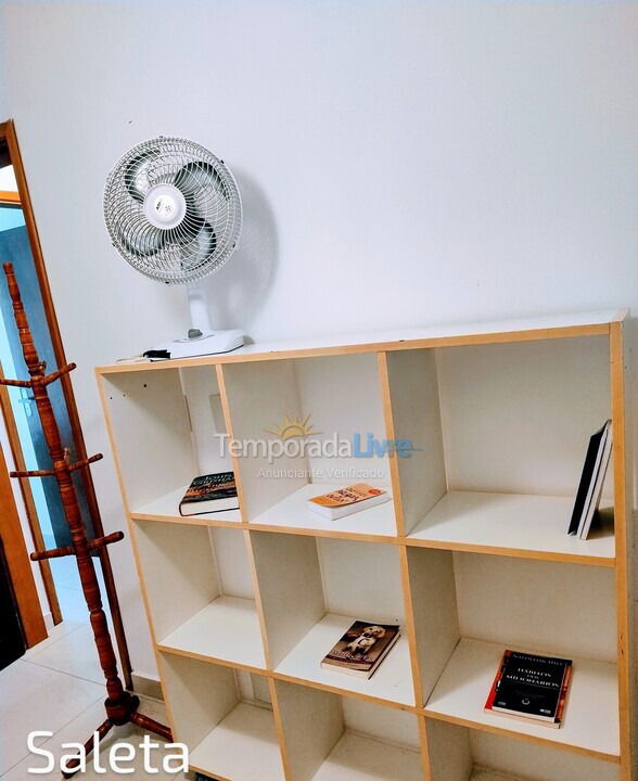 Apartamento para aluguel de temporada em Guarujá (Pitangueiras)