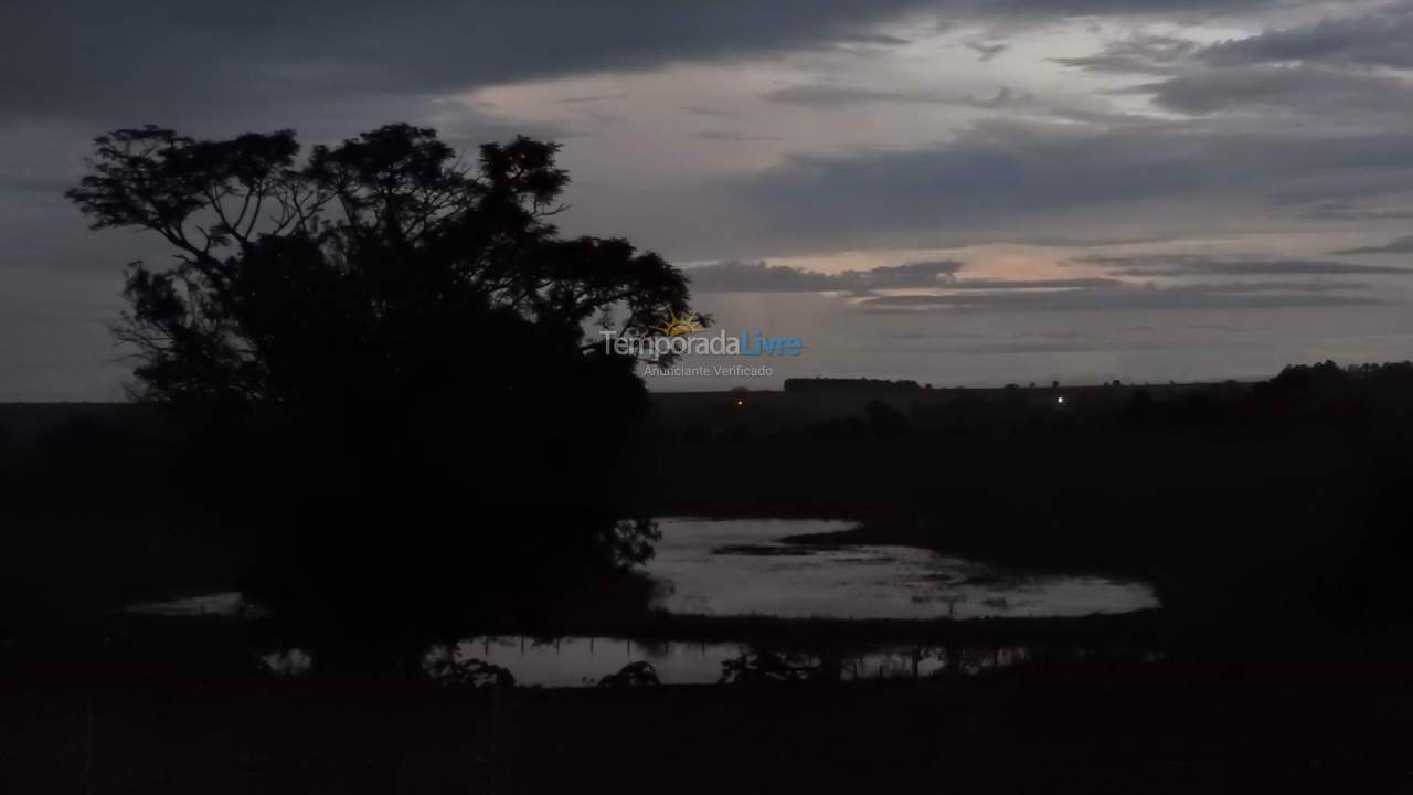 Casa para aluguel de temporada em Cesário Lange (Haras Vtp)