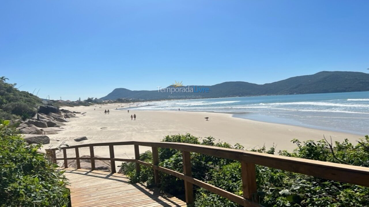 House for vacation rental in Florianópolis (Praia dos Açores)