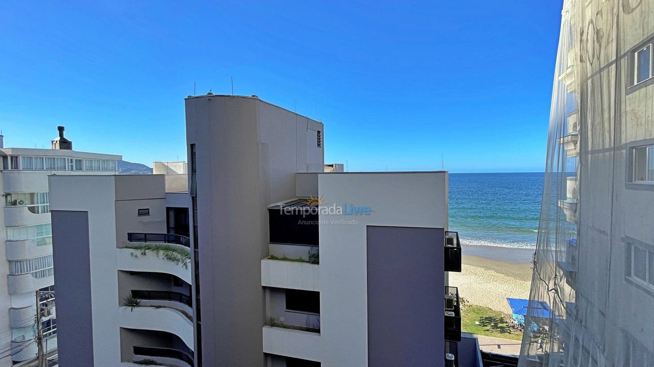 Apartamento para aluguel de temporada em Itapema (Meia Praia Quadra do Mar)