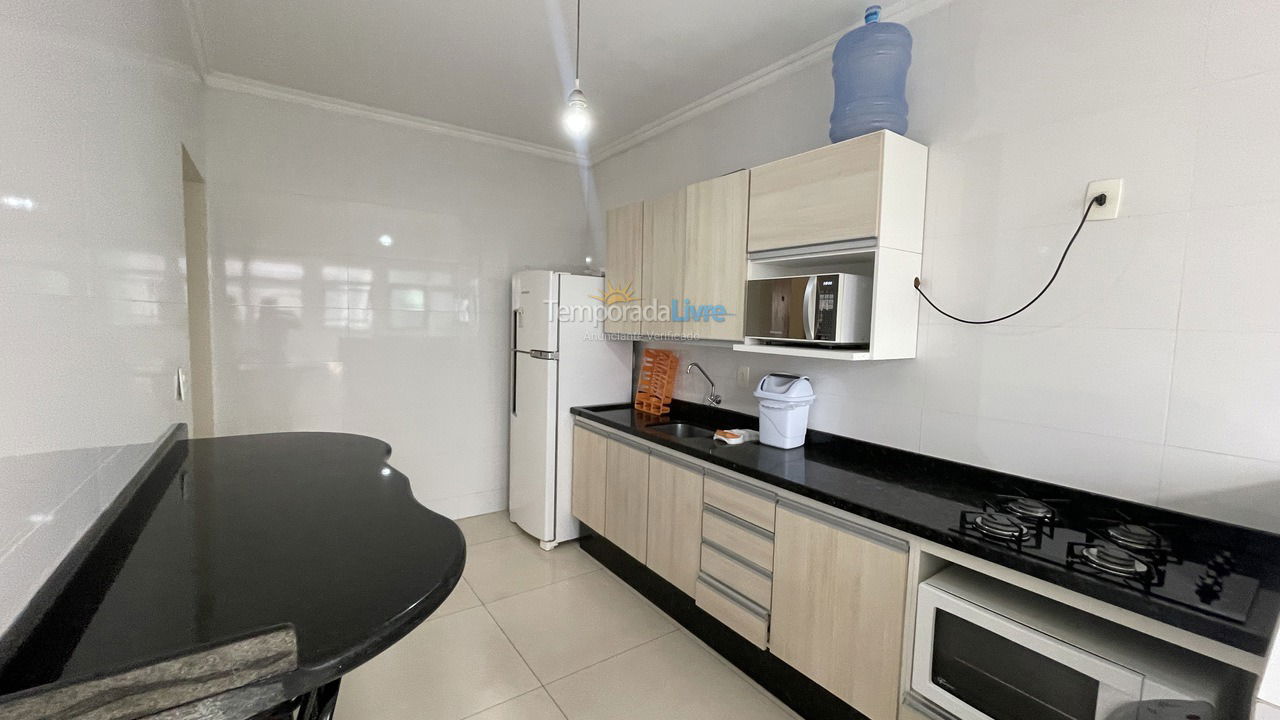 Apartment for vacation rental in Itapema (Meia Praia Quadra do Mar)