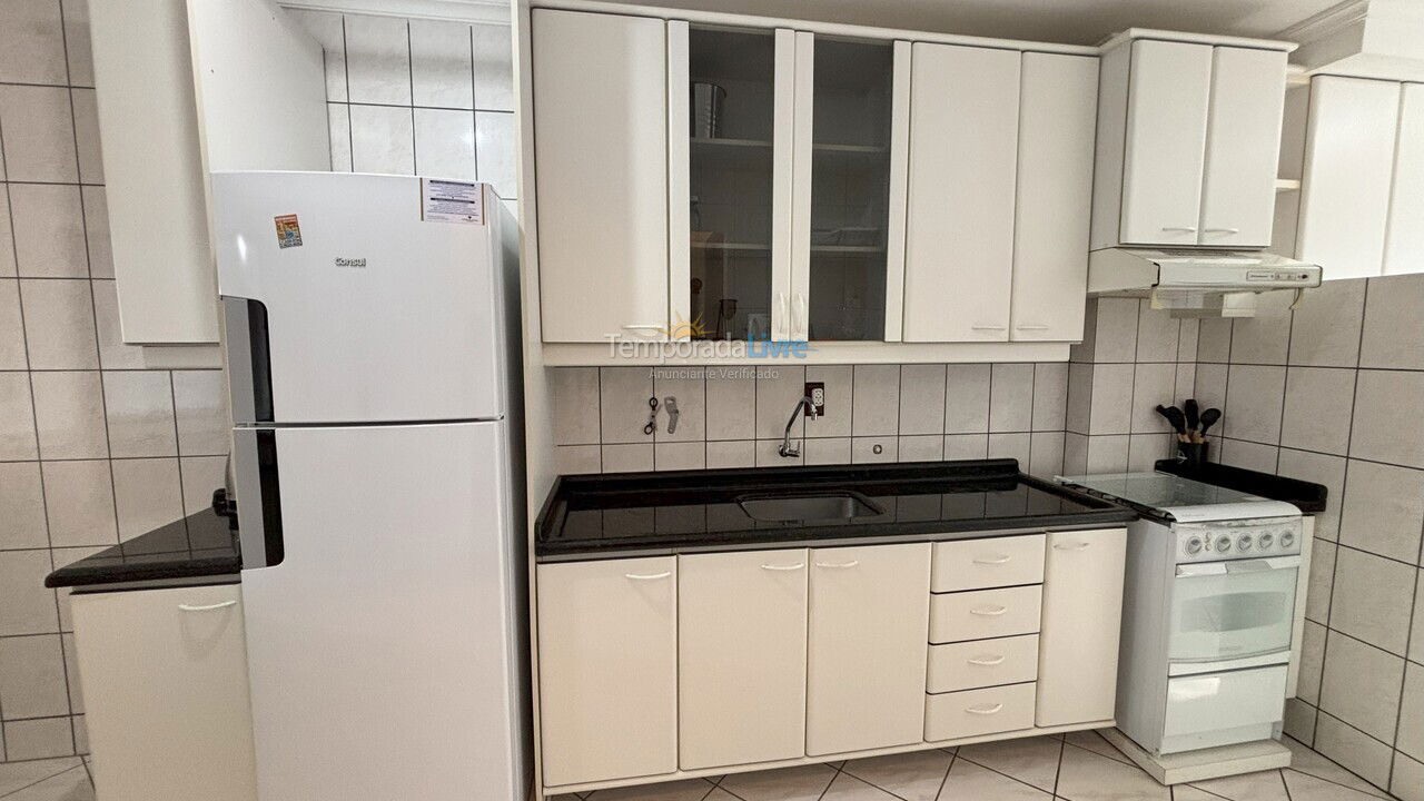 Apartment for vacation rental in Bombinhas (Praia de Bombas)