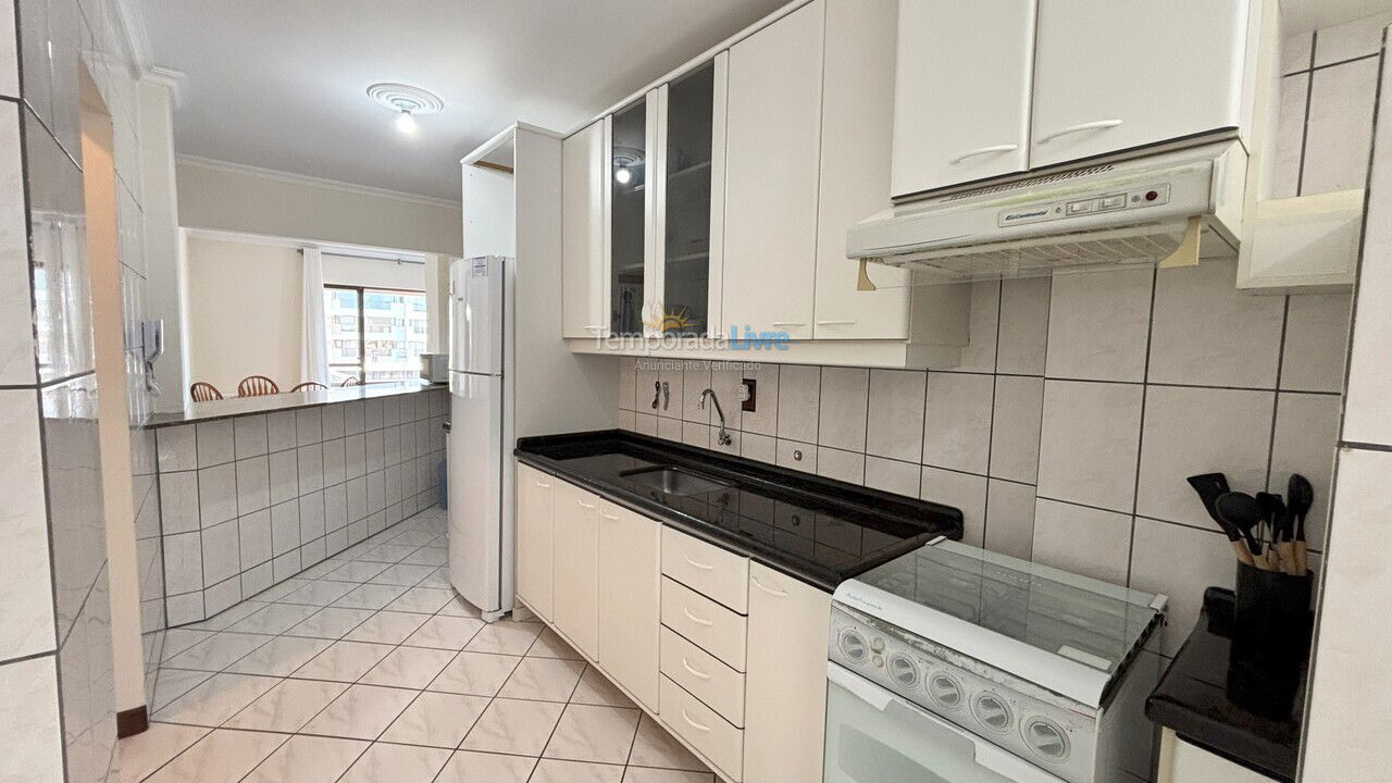 Apartment for vacation rental in Bombinhas (Praia de Bombas)