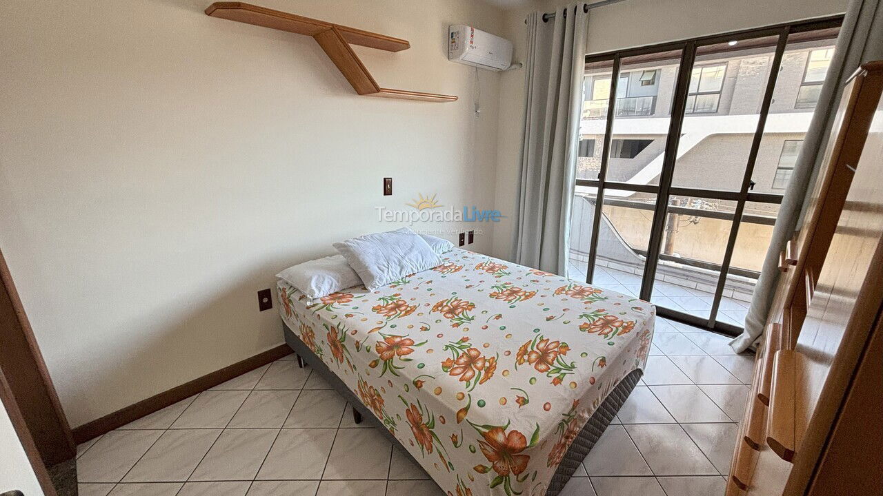 Apartment for vacation rental in Bombinhas (Praia de Bombas)