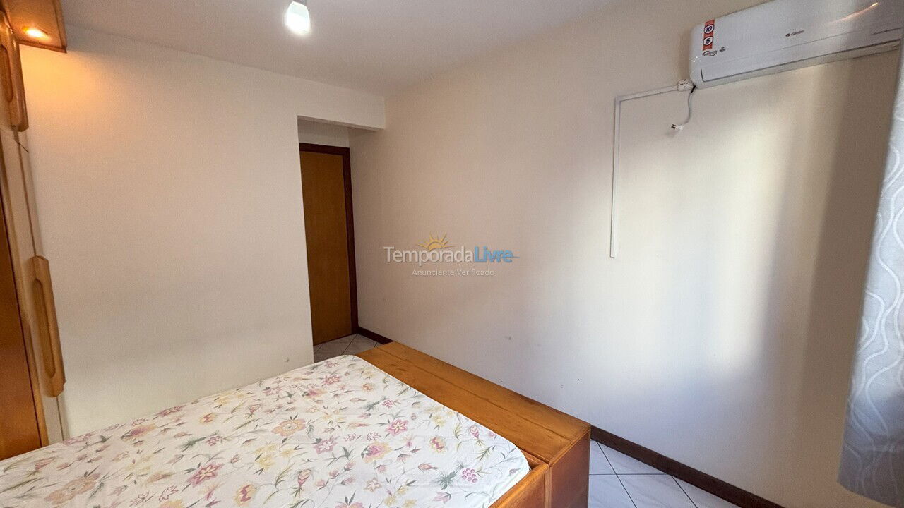 Apartment for vacation rental in Bombinhas (Praia de Bombas)