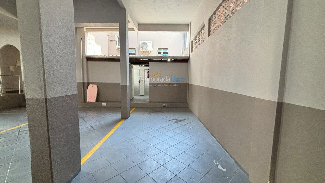 Apartment for vacation rental in Bombinhas (Praia de Bombas)