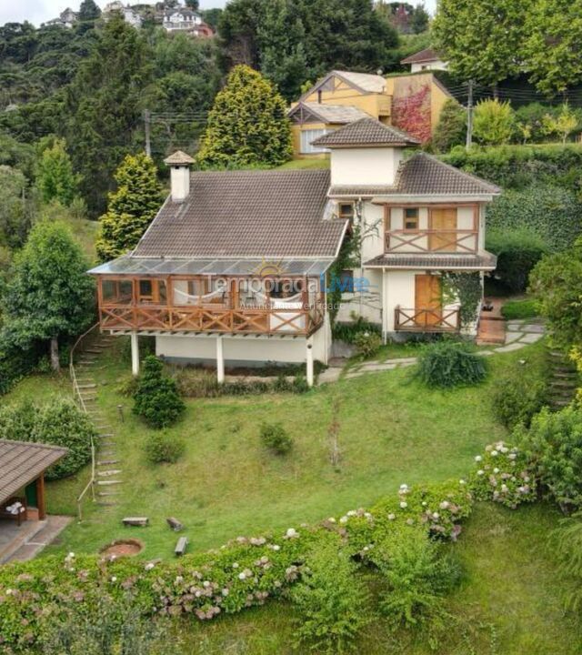 Casa para aluguel de temporada em Campos do Jordão (Descansopolis)