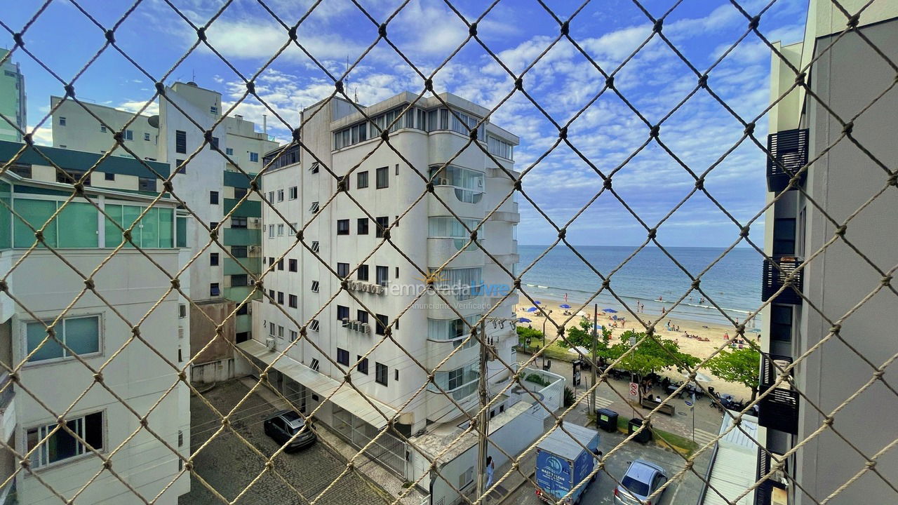 Apartment for vacation rental in Itapema (Meia Praia Quadra do Mar)