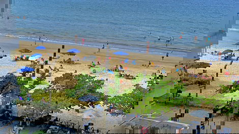 3 bedroom apartment sea view Meia Praia SC