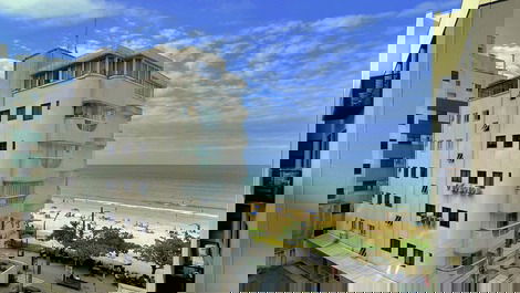 3 bedroom apartment sea view Meia Praia SC