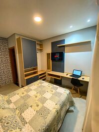 Suite c/ estaço home office