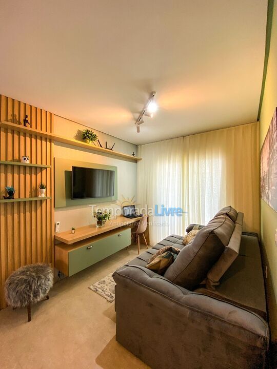 Apartment for vacation rental in Balneário Piçarras (Itacolomi)