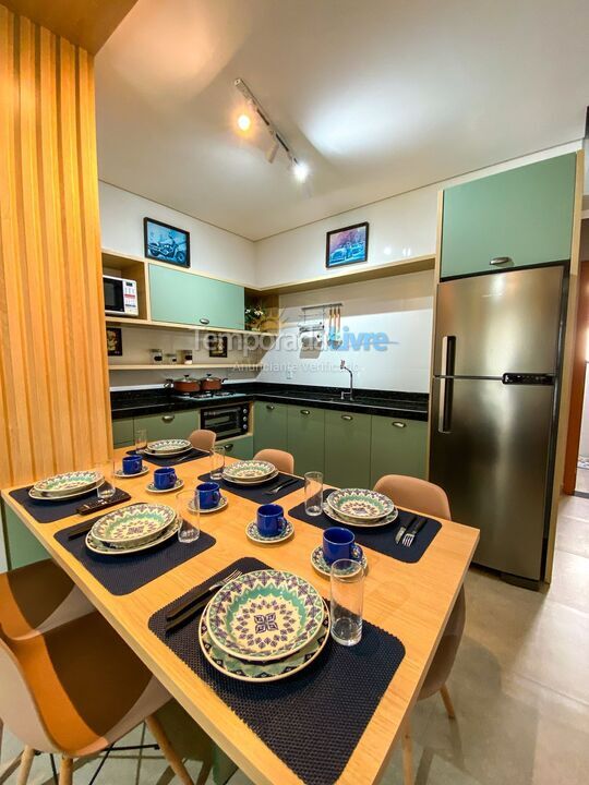 Apartment for vacation rental in Balneário Piçarras (Itacolomi)