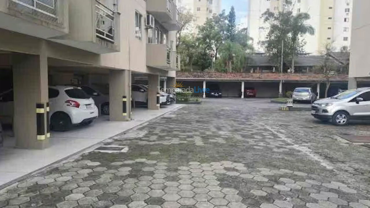 Apartamento para aluguel de temporada em Balneário Camboriú (Barra Norte)