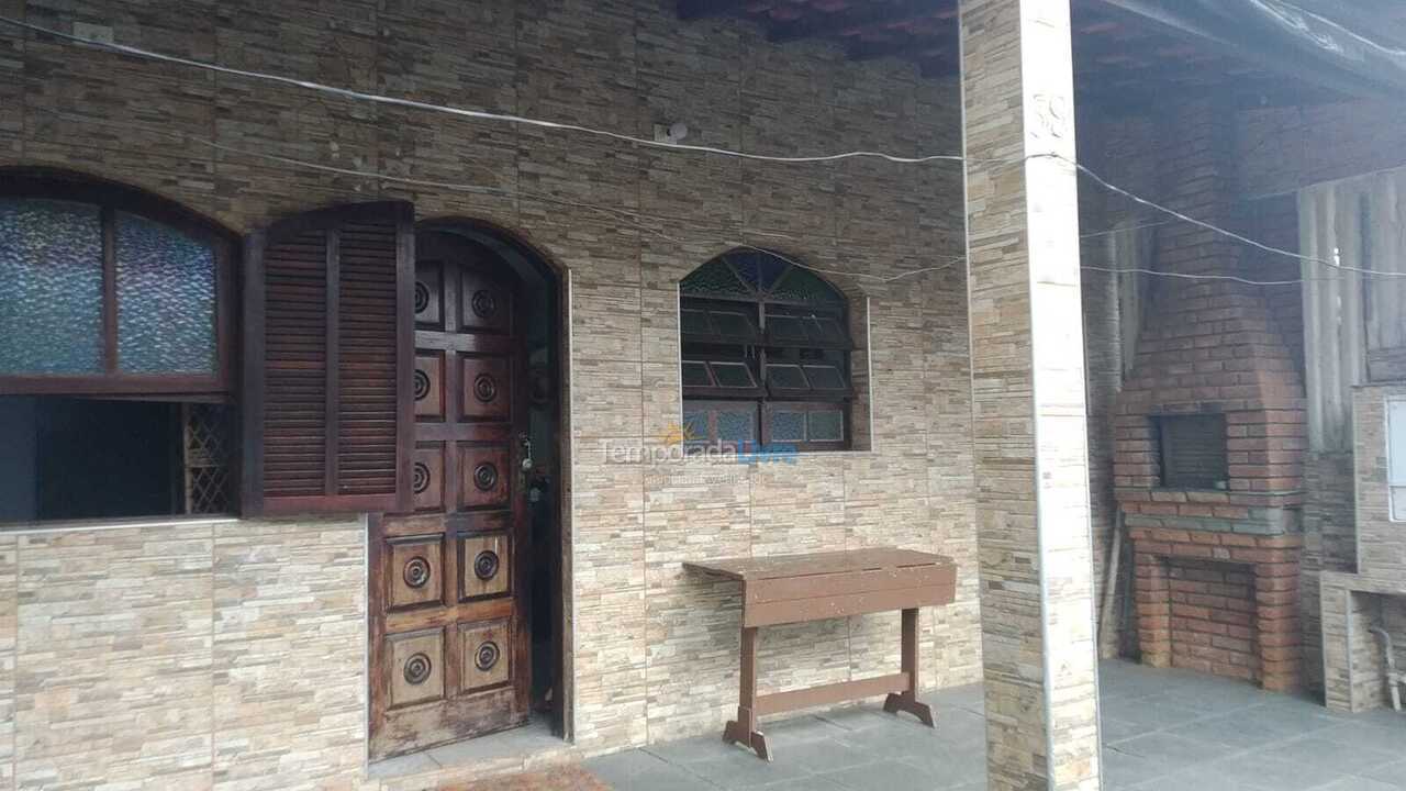 Casa para alquiler de vacaciones em Itanhaém (Jd Regina)