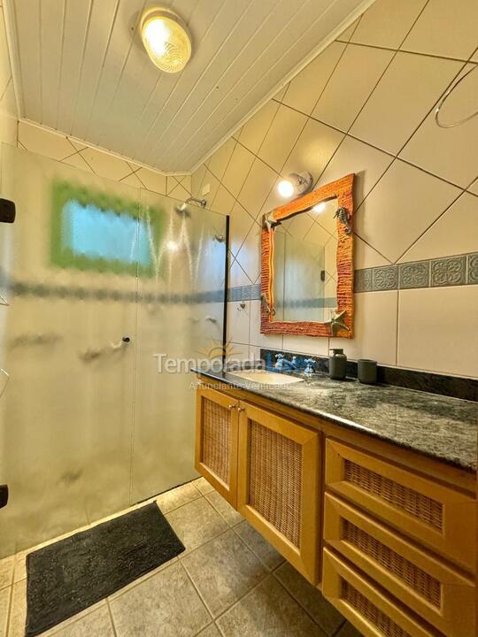 Casa para aluguel de temporada em São Sebastião (Praia da Baleia)