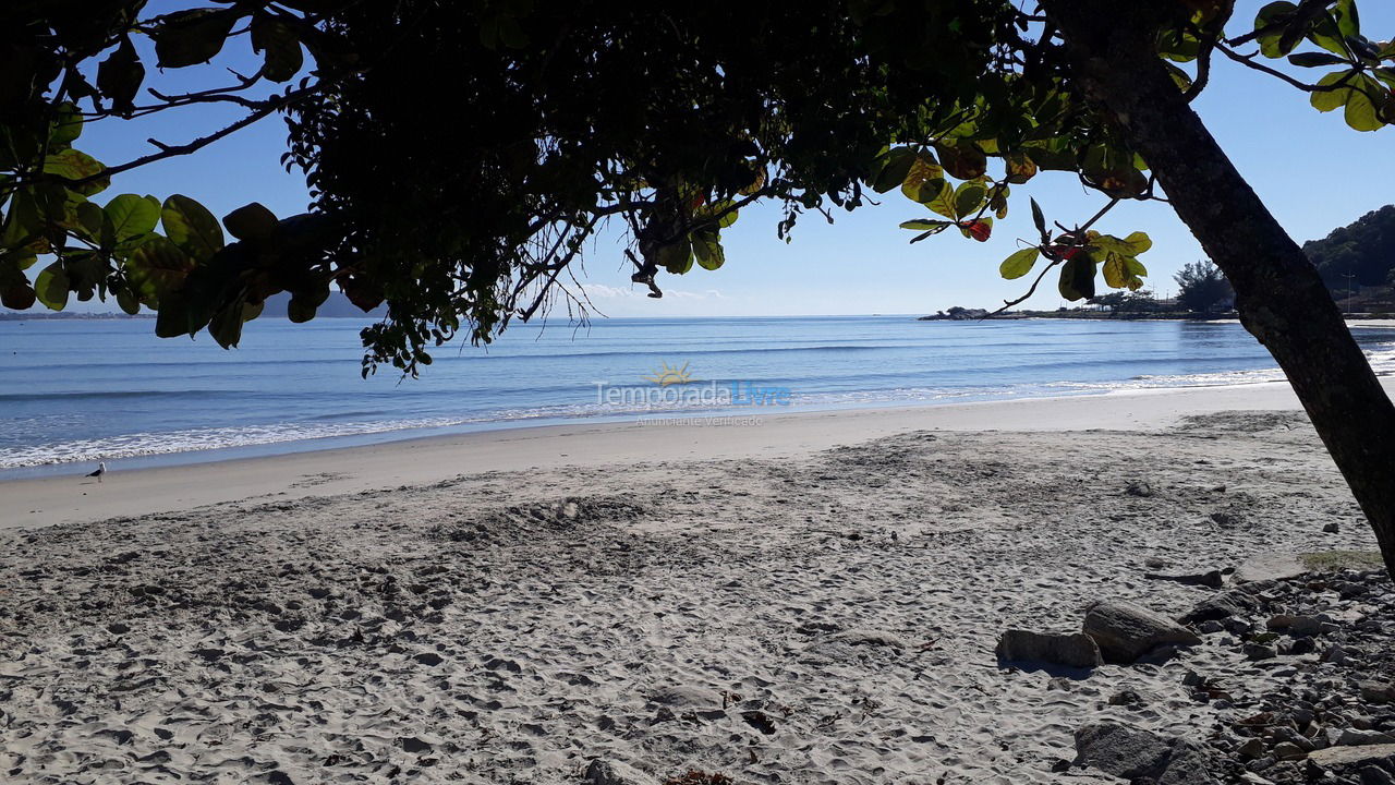 Apartment for vacation rental in São Francisco do Sul (Enseada)