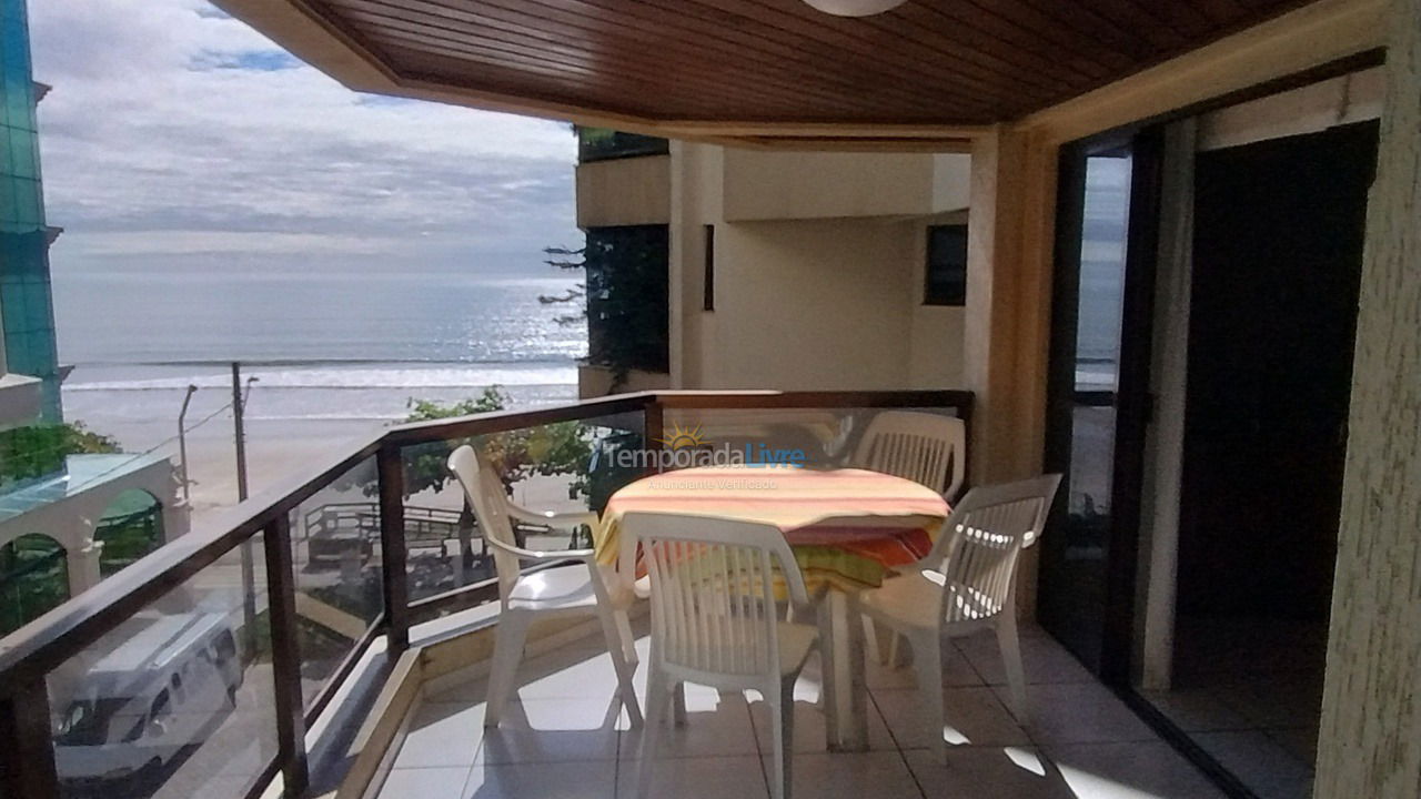 Apartamento para aluguel de temporada em Itapema (Meia Praia)