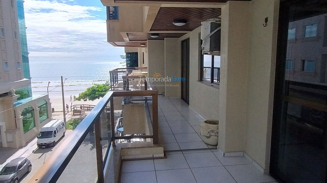Apartamento para aluguel de temporada em Itapema (Meia Praia)