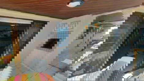 APARTAMENTO QUADRA MAR,PRA 10 PESSOAS TEMPORADA MEIA PRAIA ITAPEMA SC