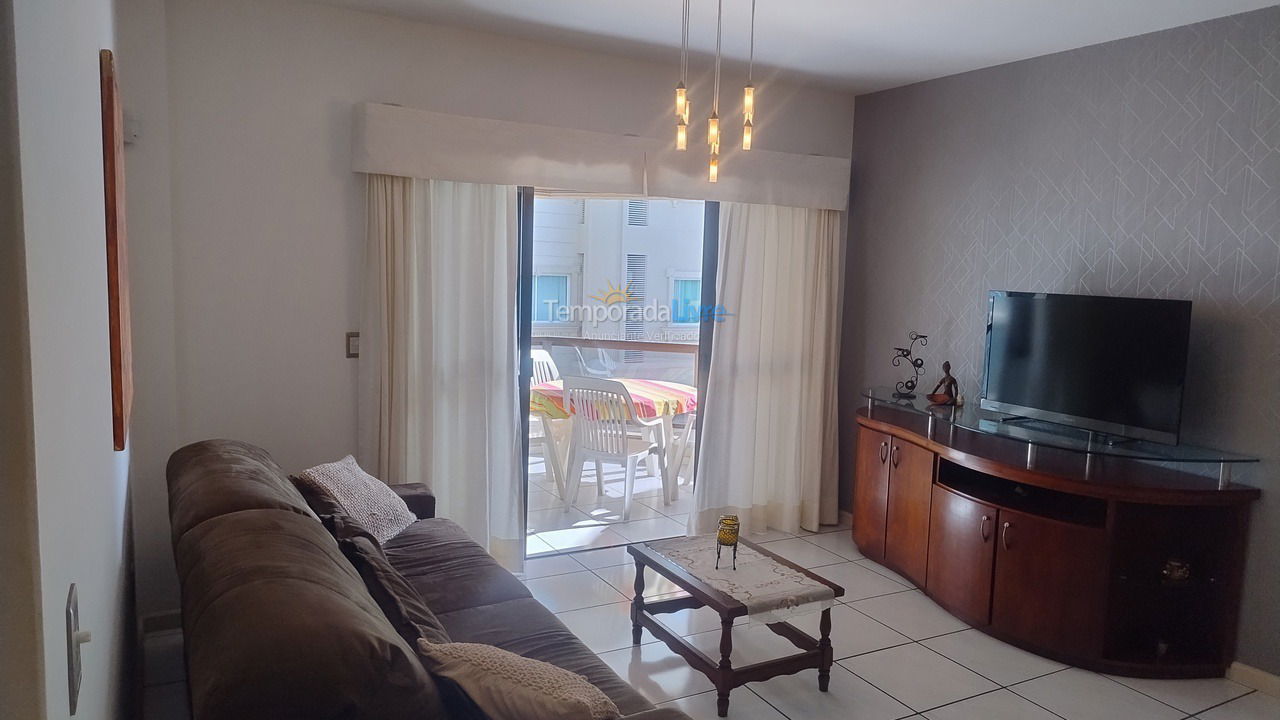 Apartamento para aluguel de temporada em Itapema (Meia Praia)
