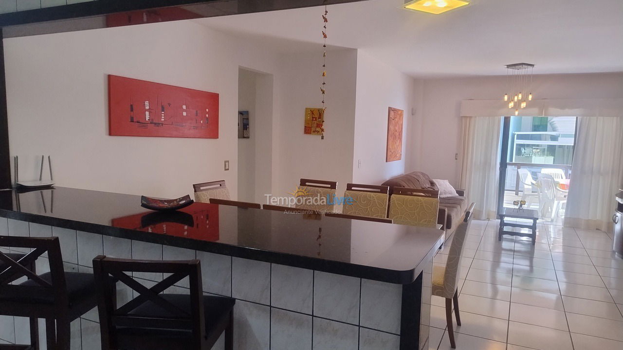 Apartamento para aluguel de temporada em Itapema (Meia Praia)