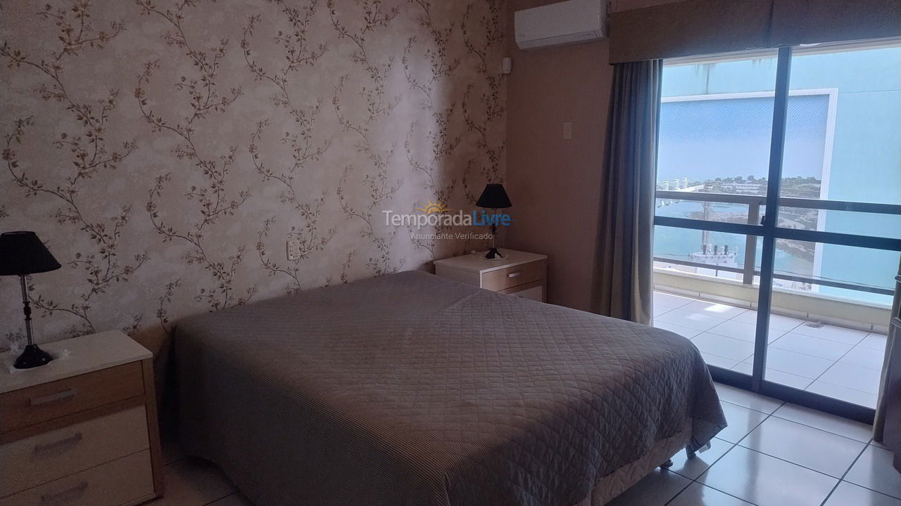 Apartamento para aluguel de temporada em Itapema (Meia Praia)