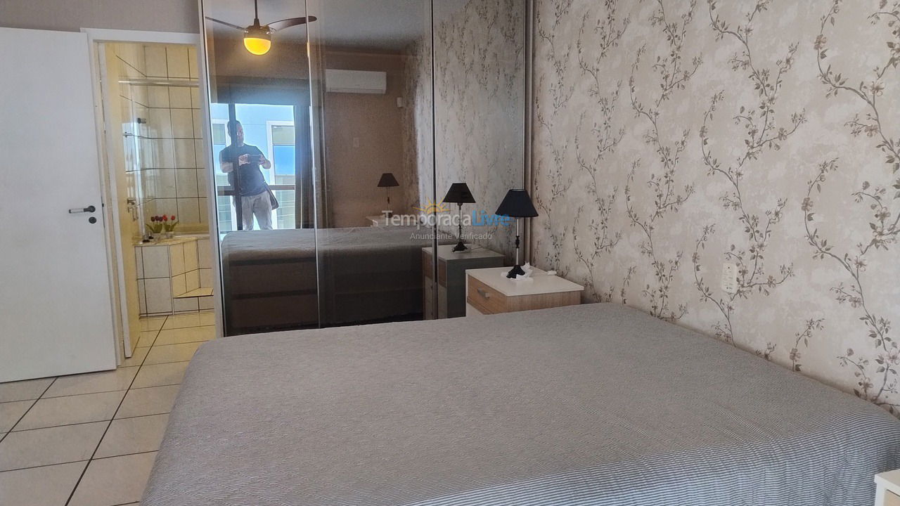 Apartamento para aluguel de temporada em Itapema (Meia Praia)