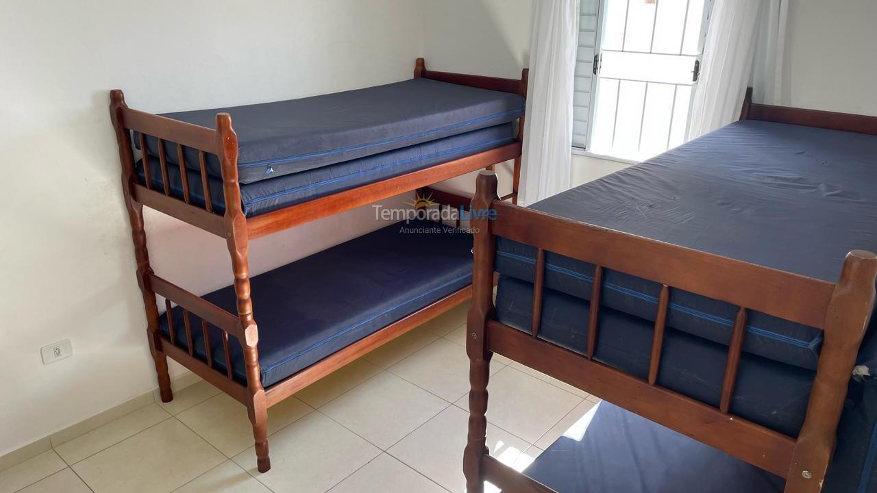 House for vacation rental in Itanhaém (Balneario Jequetiba)