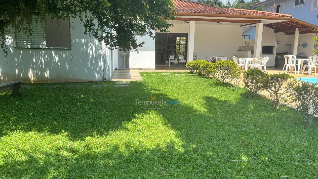 House for vacation rental in Ubatuba (Praia do Tenório)