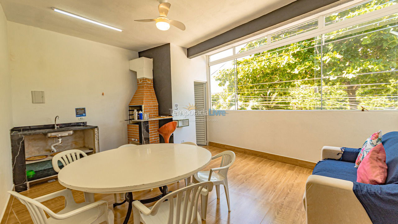 Casa para aluguel de temporada em Guarujá (Pereque)